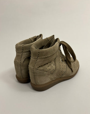 ISABEL MARANT BOBBY SNEAKERS TAUPE