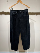 Load image into Gallery viewer, ISABEL MARANT BELKY HLAČE BLACK