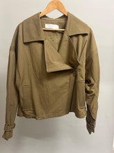 Load image into Gallery viewer, IRO HARPER JAKNA LIGHT BROWN KHAKI