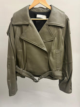 Load image into Gallery viewer, IRO YURIA JAKNA IVY GREEN