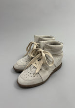 Load image into Gallery viewer, ISABEL MARANT BOBBY SNEAKERS CHALK
