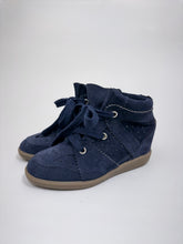 Load image into Gallery viewer, ISABEL MARANT BOBBY SNEAKERS DARK MIDNIGHT
